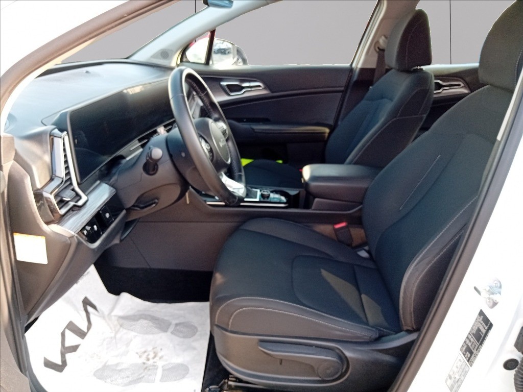 KIA Sportage 1.6 crdi mhev business dct