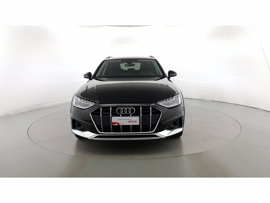 AUDI A4 allroad 40 2.0 tdi mhev identity contrast quattro 204cv s-tronic