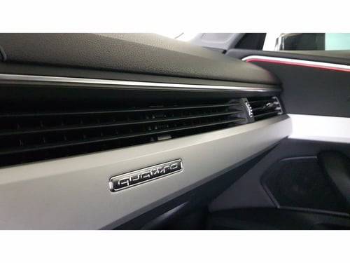 AUDI A4 allroad 40 2.0 tdi mhev identity contrast quattro 204cv s-tronic