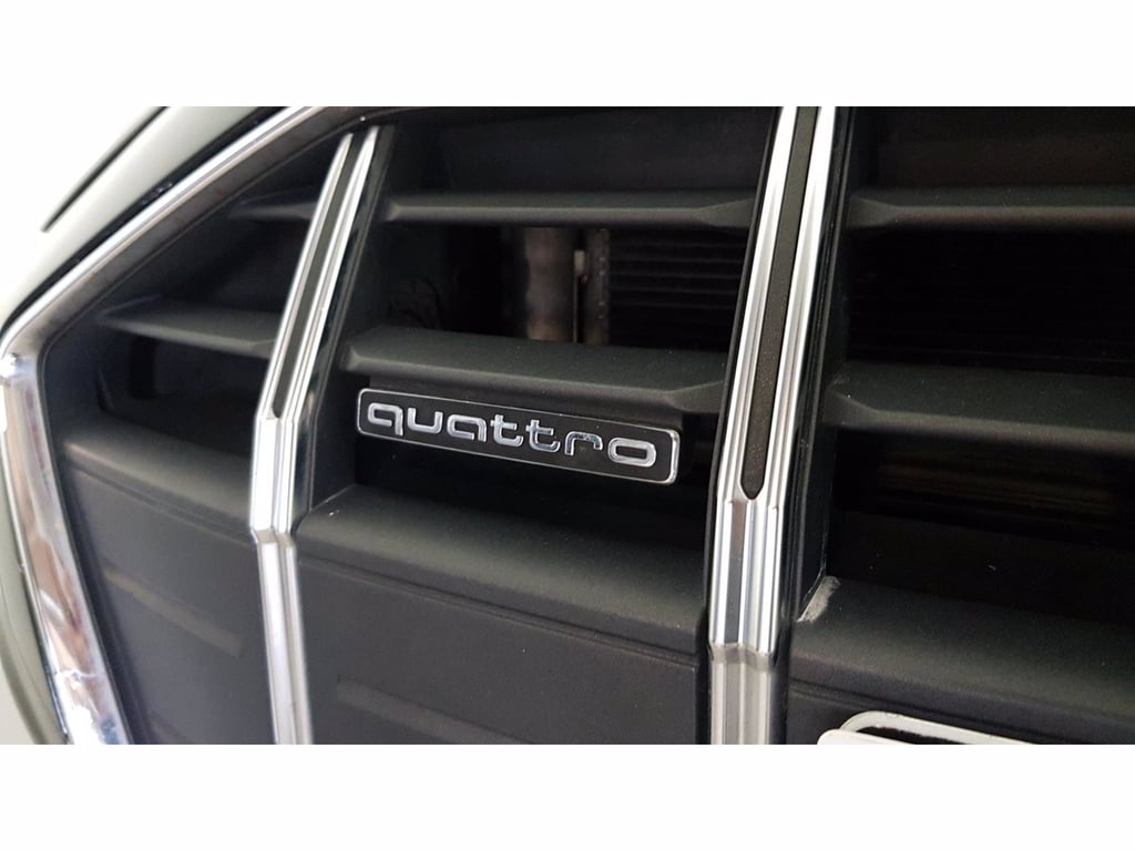 AUDI A4 allroad 40 2.0 tdi mhev identity contrast quattro 204cv s-tronic