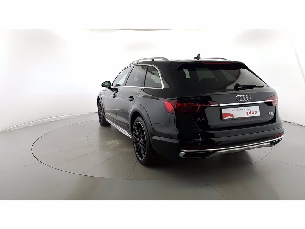AUDI A4 allroad 40 2.0 tdi mhev identity contrast quattro 204cv s-tronic