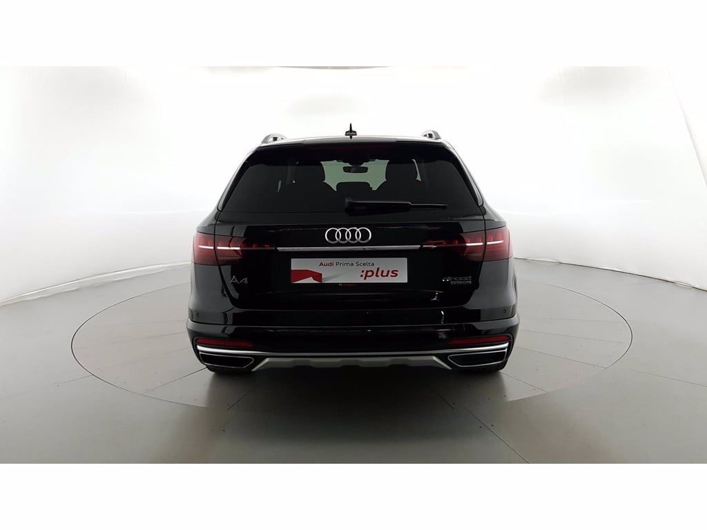 AUDI A4 allroad 40 2.0 tdi mhev identity contrast quattro 204cv s-tronic