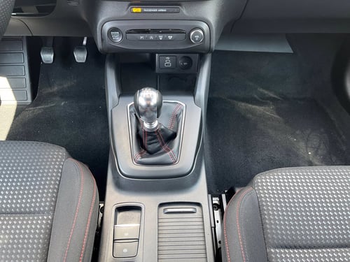 FORD Focus 1.0t ecoboost h st-line 125cv