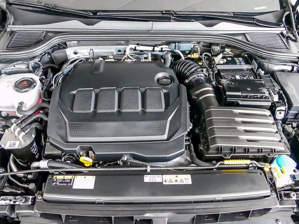 VOLKSWAGEN Golf 2.0 tdi style 150cv dsg