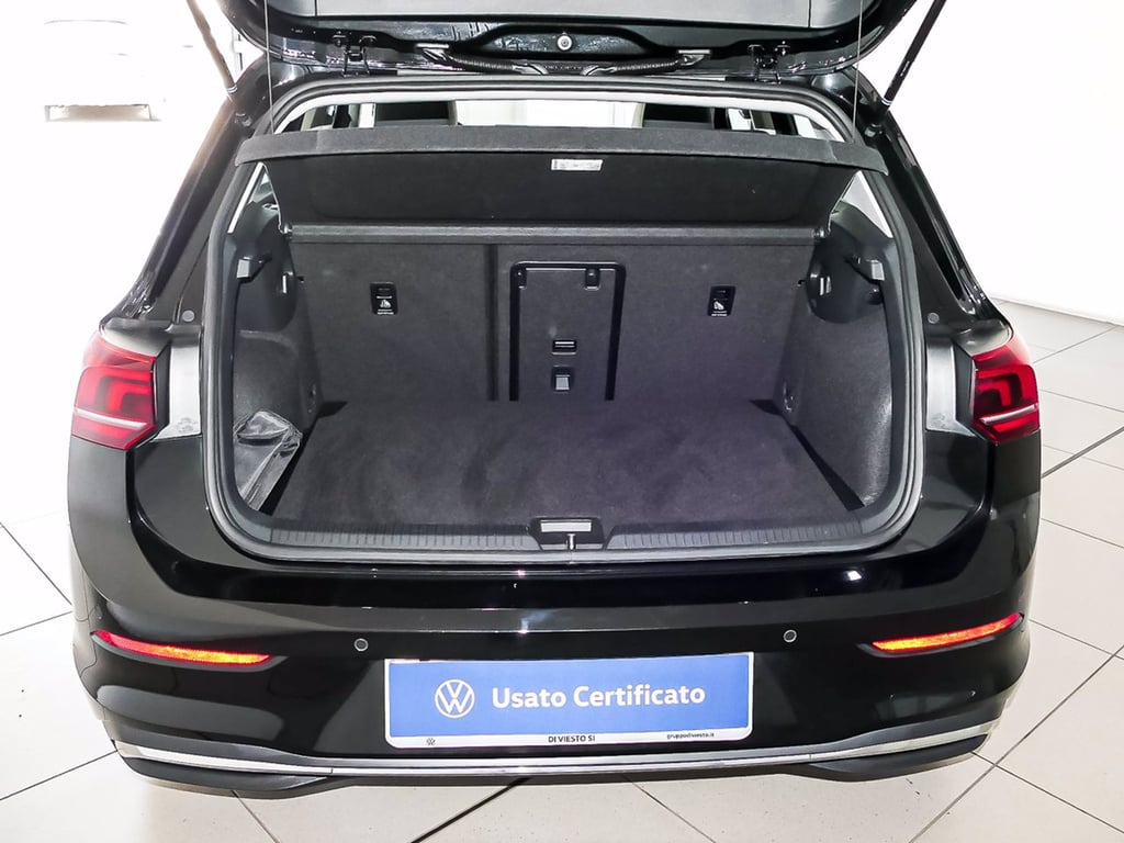 VOLKSWAGEN Golf 2.0 tdi style 150cv dsg