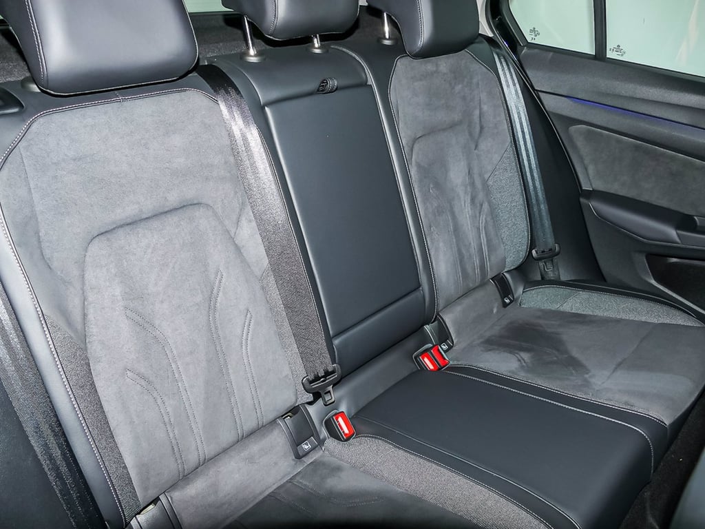 VOLKSWAGEN Golf 2.0 tdi style 150cv dsg