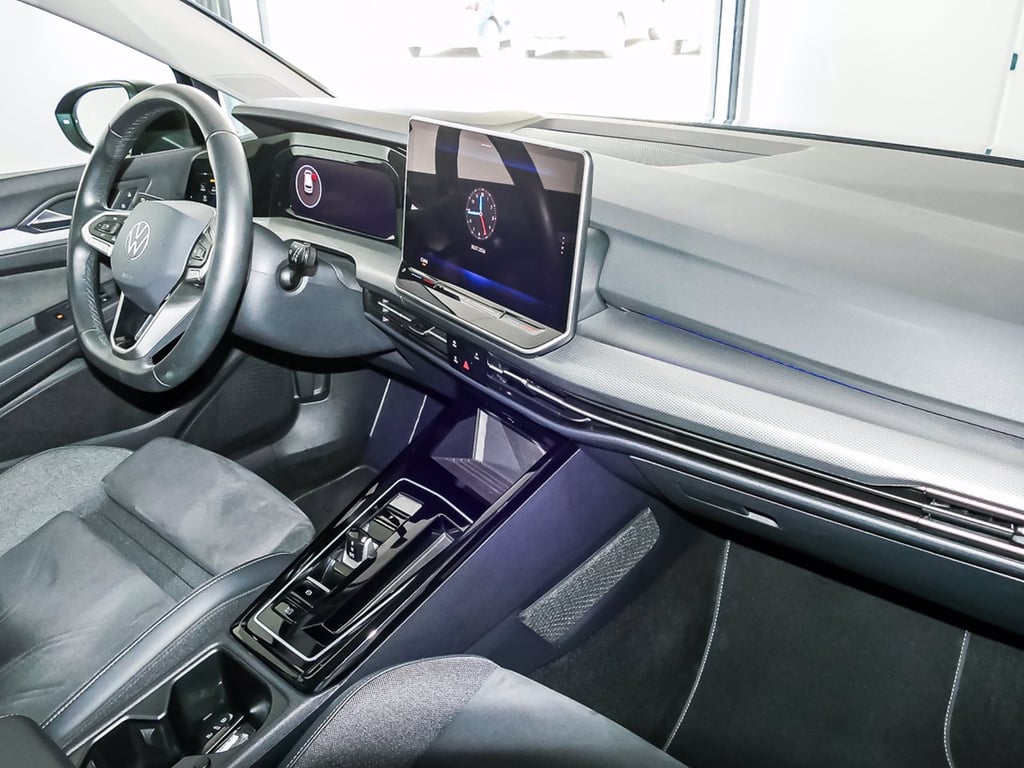 VOLKSWAGEN Golf 2.0 tdi style 150cv dsg