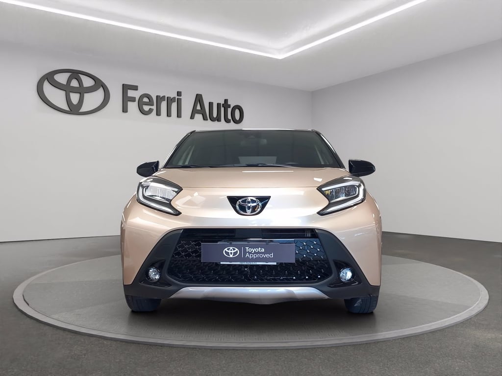 TOYOTA Aygo x 1.0 lounge 72cv