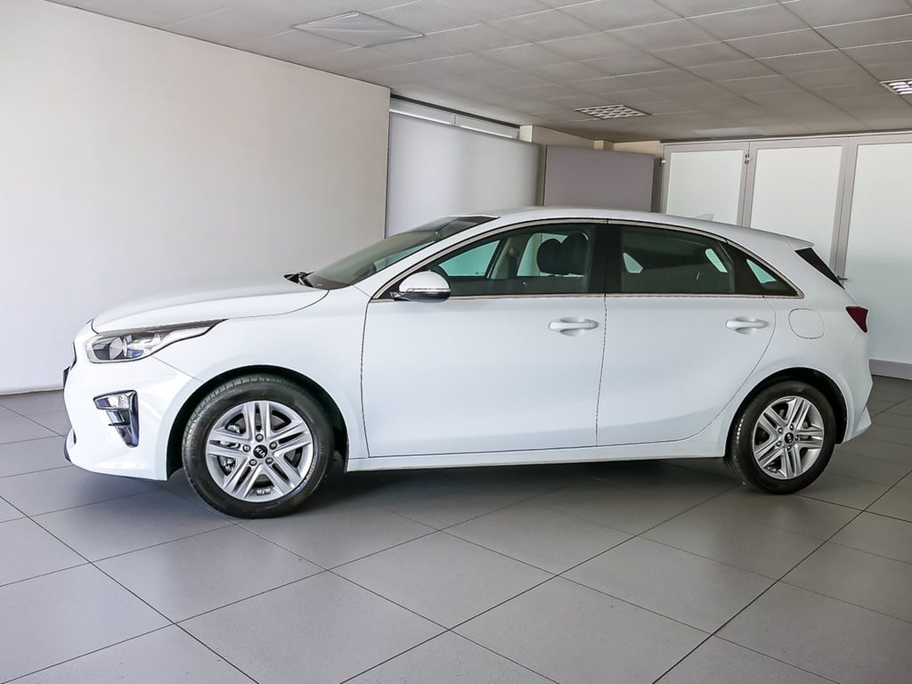KIA Ceed 5 porte 1.4 t-gdi 140cv business class 2wd