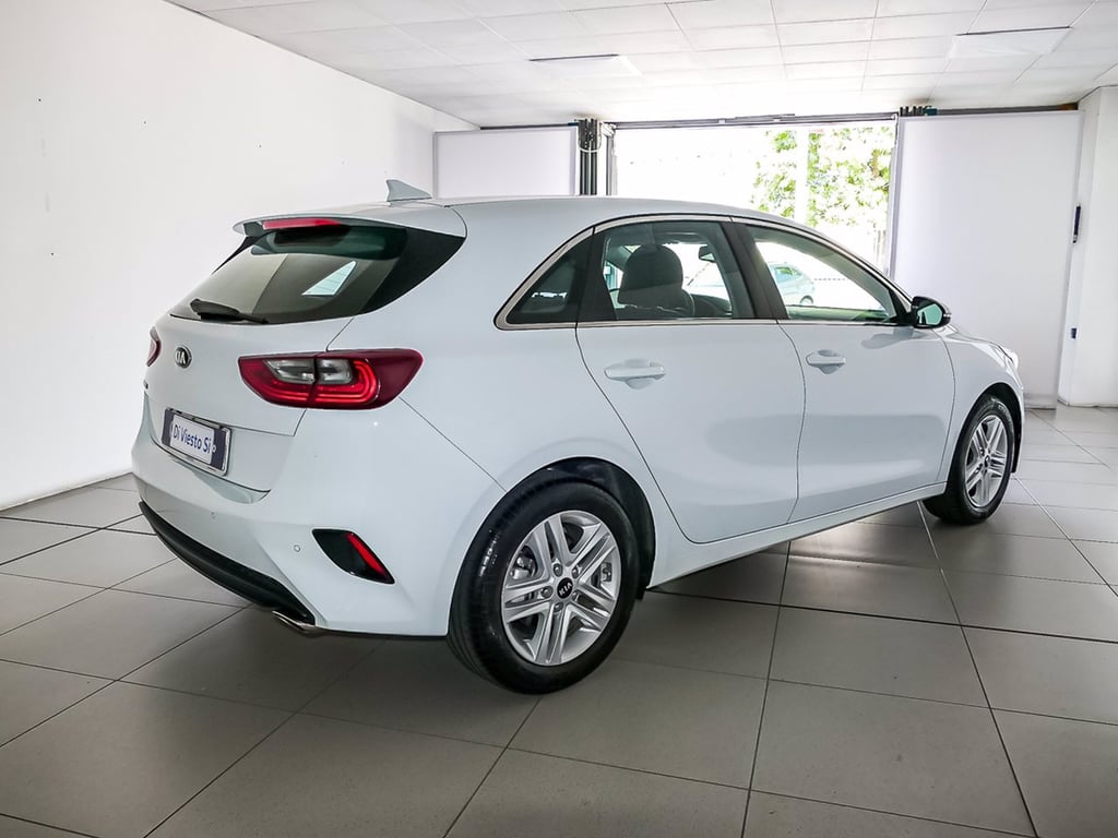 KIA Ceed 5 porte 1.4 t-gdi 140cv business class 2wd