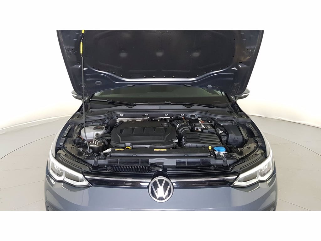 VOLKSWAGEN Golf 2.0 tdi life 150cv dsg
