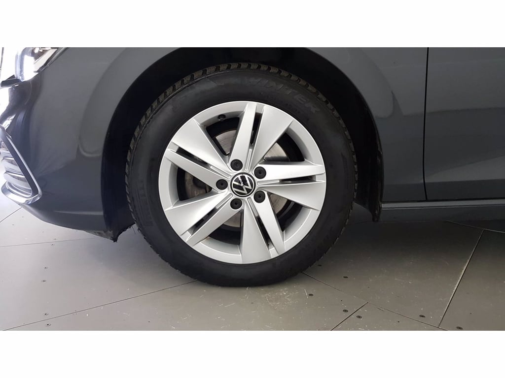 VOLKSWAGEN Golf 2.0 tdi life 150cv dsg