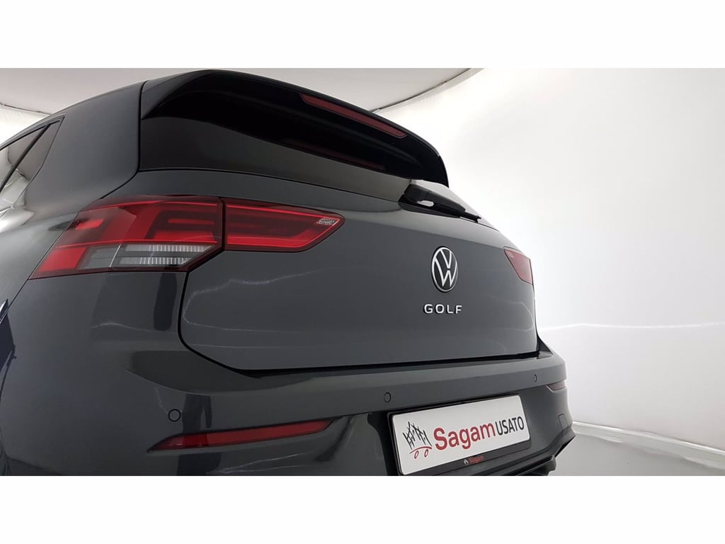VOLKSWAGEN Golf 2.0 tdi life 150cv dsg
