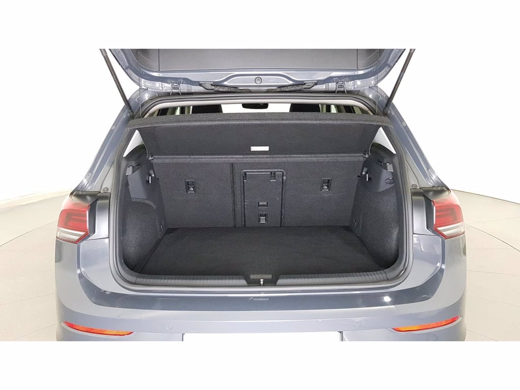 VOLKSWAGEN Golf 2.0 tdi life 150cv dsg