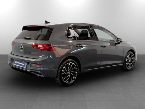 VOLKSWAGEN Golf 1.0 tsi evo life 110cv