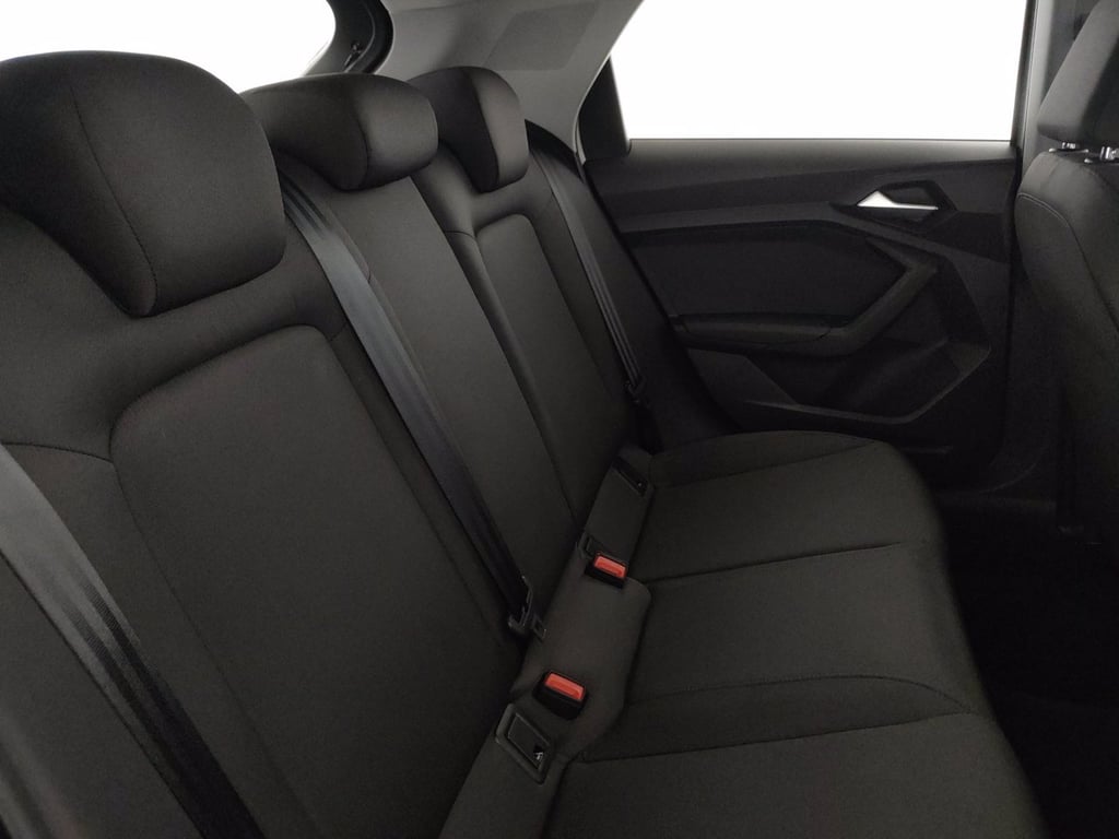 AUDI A1 allstreet 30 1.0 tfsi identity contrast 116cv