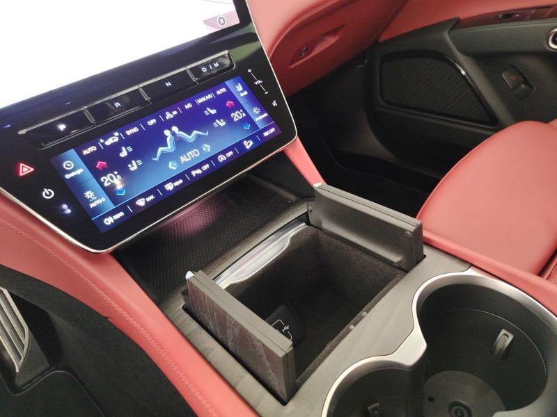 MASERATI Grecale 2.0 mhev gt 300cv auto