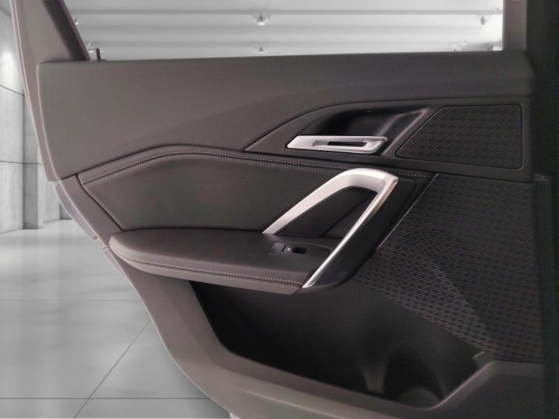 BMW X1 xdrive23d mhev 48v x-line auto