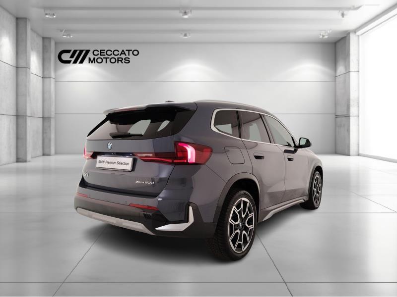 BMW X1 xdrive23d mhev 48v x-line auto