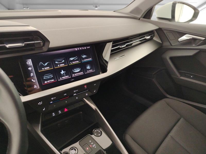 AUDI A3 sportback 30 2.0 tdi business s-tronic