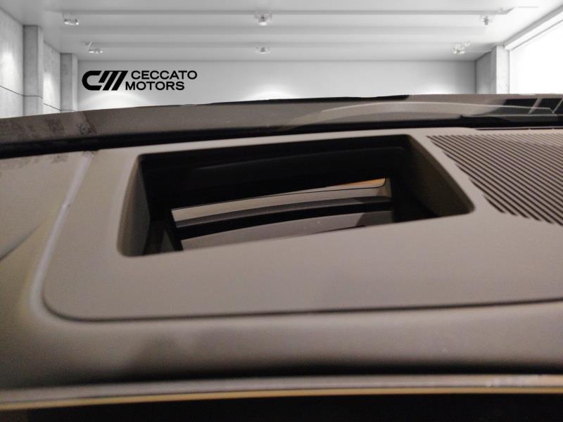 BMW M5 touring 4.4 727cv auto