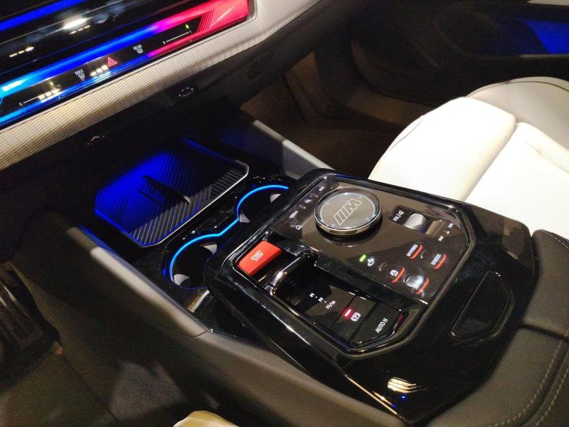 BMW M5 touring 4.4 727cv auto