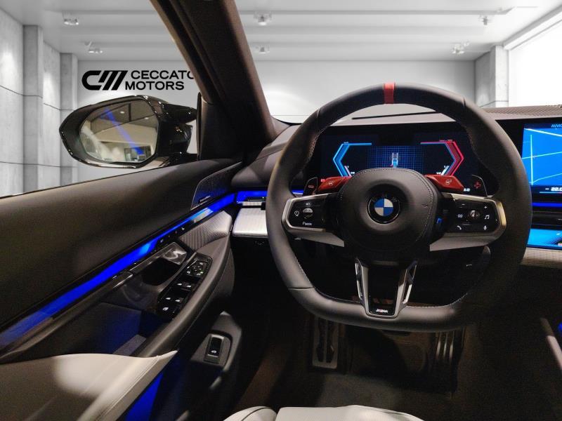BMW M5 touring 4.4 727cv auto
