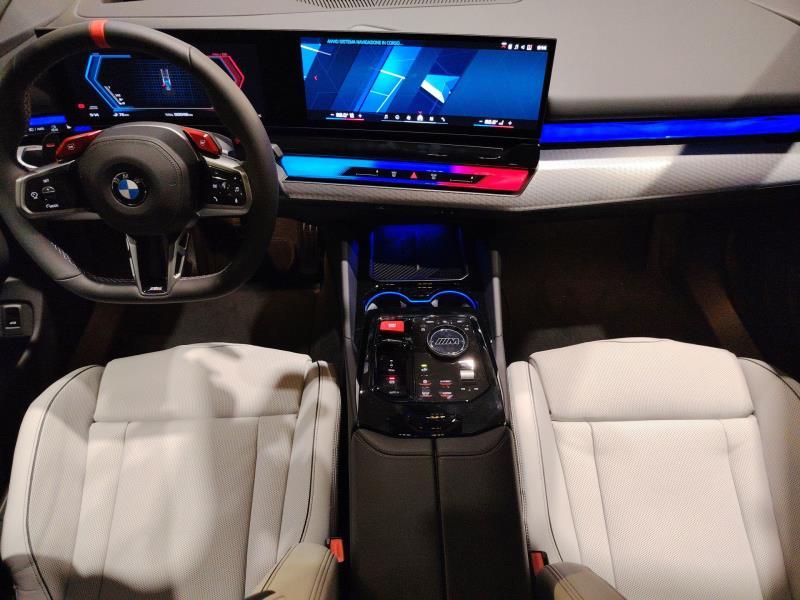 BMW M5 touring 4.4 727cv auto