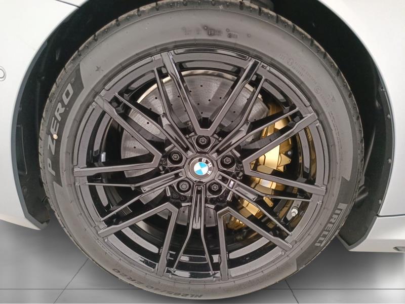 BMW M5 touring 4.4 727cv auto