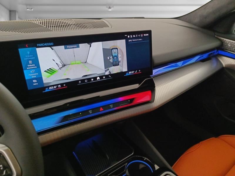 BMW M5 touring 4.4 727cv auto