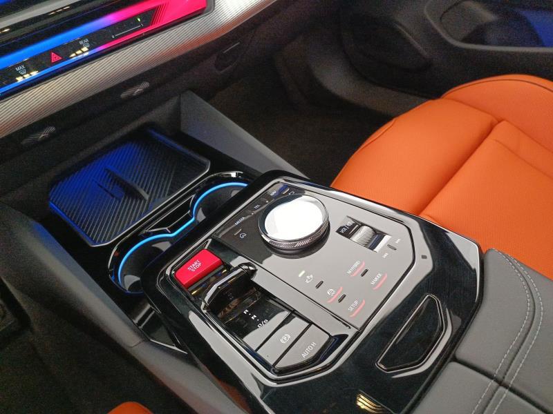 BMW M5 touring 4.4 727cv auto