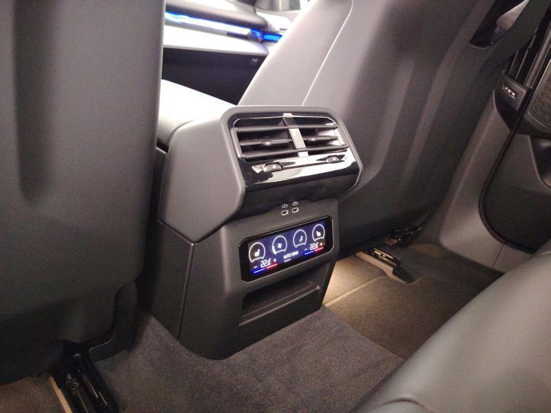 BMW M5 touring 4.4 727cv auto