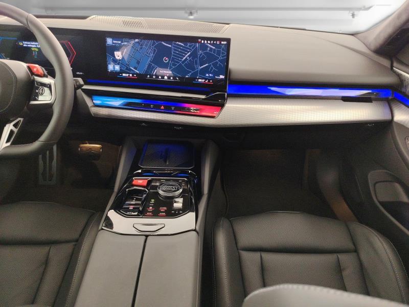 BMW M5 touring 4.4 727cv auto