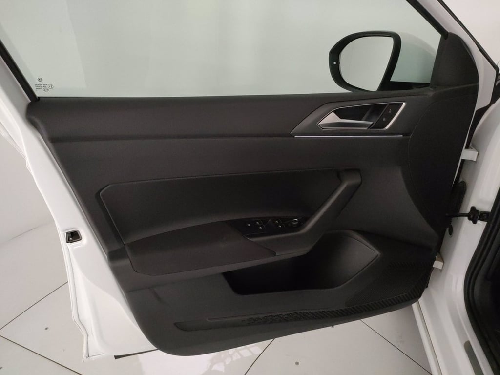 VOLKSWAGEN Taigo 1.0 tsi r-line 110cv