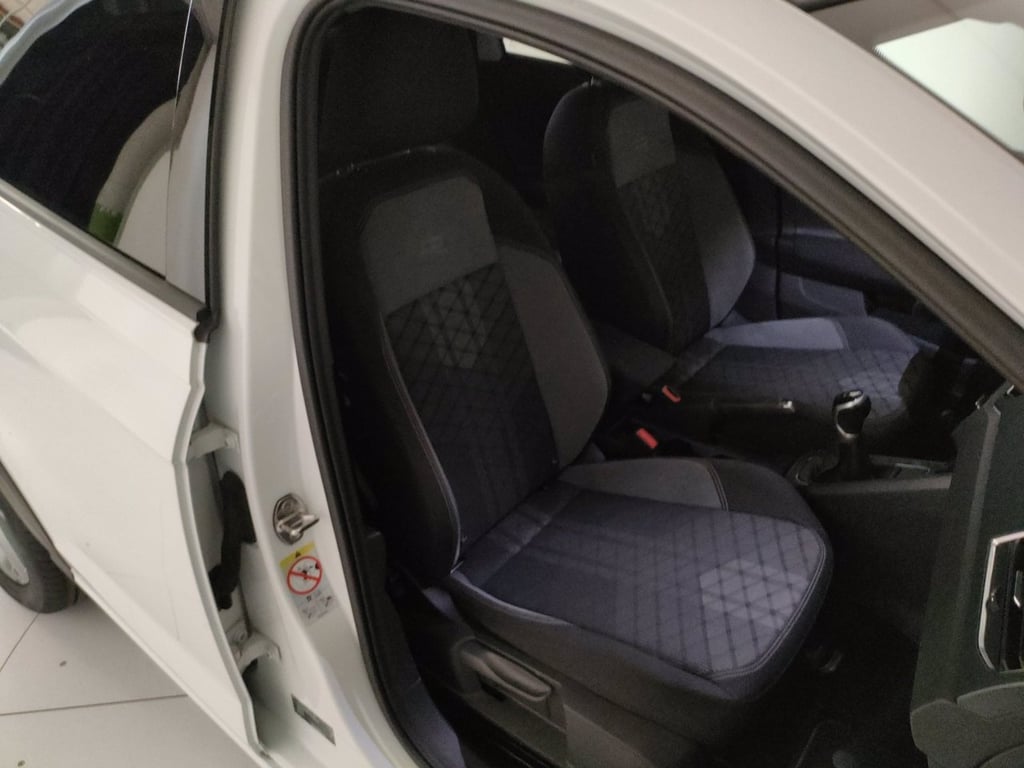 VOLKSWAGEN Taigo 1.0 tsi r-line 110cv