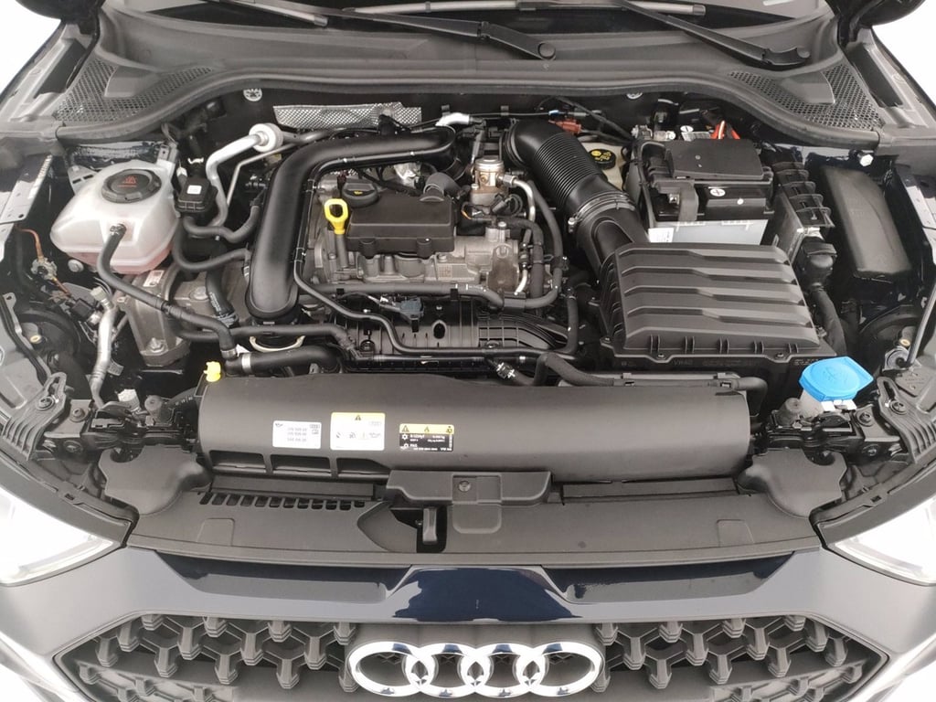 AUDI A1 citycarver 25 1.0 tfsi admired 95cv