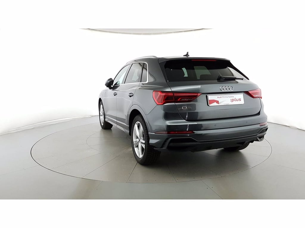 AUDI Q3 35 2.0 tdi s line edition s-tronic