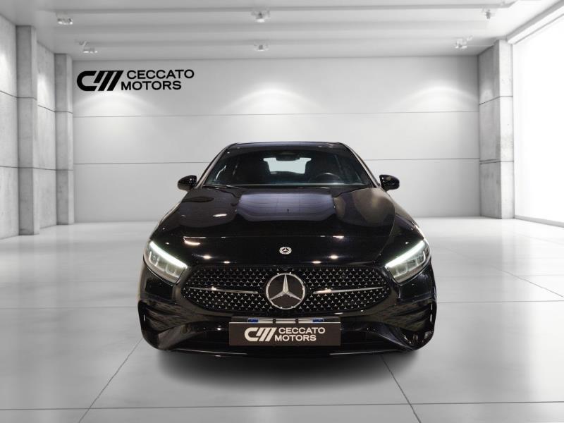MERCEDES A 180 d amg line premium plus auto