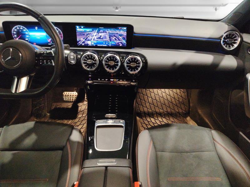 MERCEDES A 180 d amg line premium plus auto