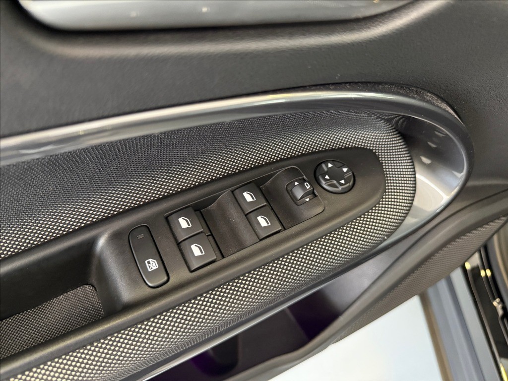 FIAT 600 1.2 hybrid business 110cv auto