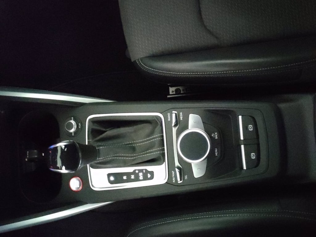 AUDI Sq2 2.0 tfsi sport attitude quattro s-tronic