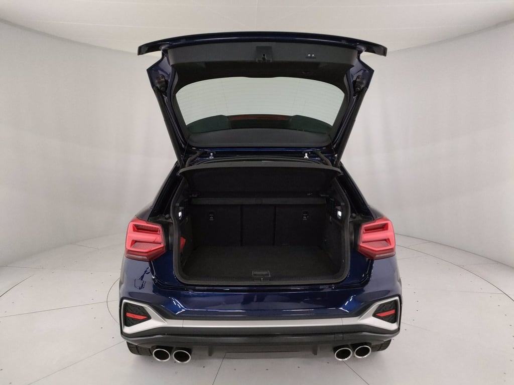 AUDI Sq2 2.0 tfsi sport attitude quattro s-tronic