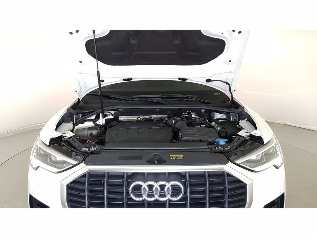 AUDI Q3 35 2.0 tdi business s-tronic