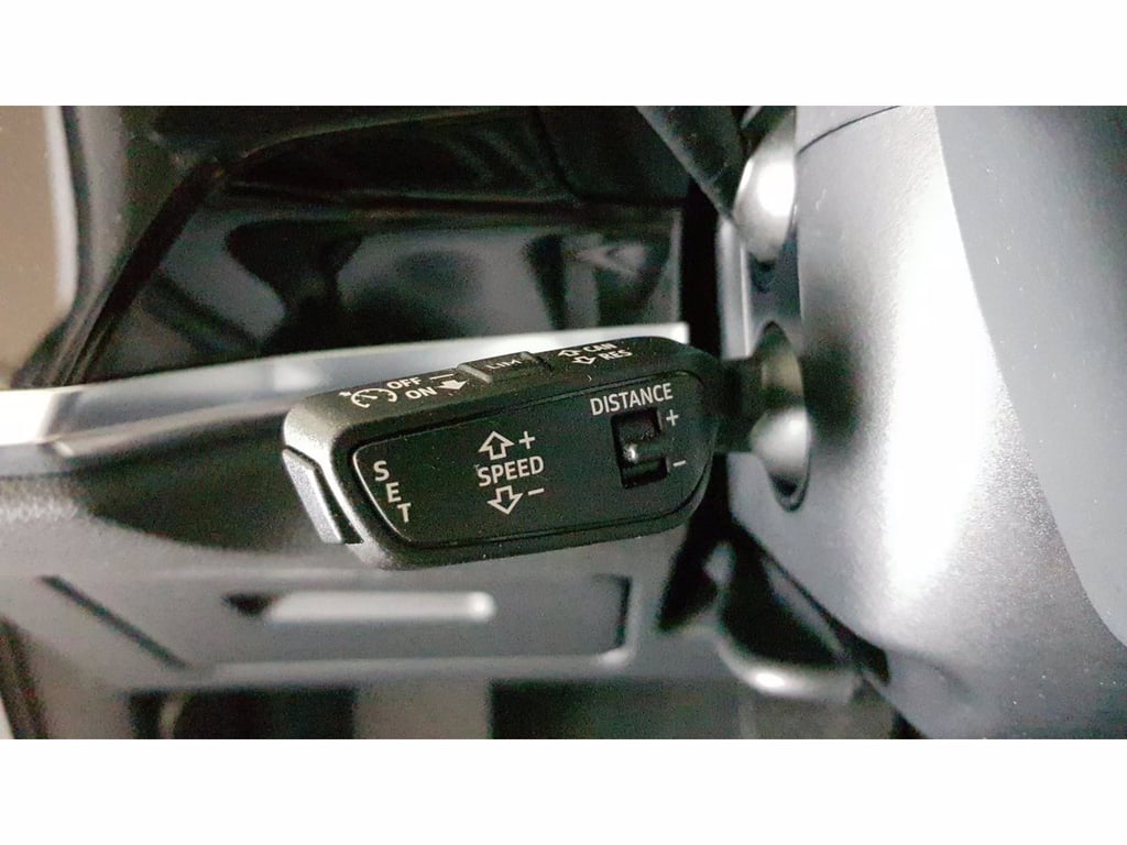 AUDI Q3 35 2.0 tdi business s-tronic