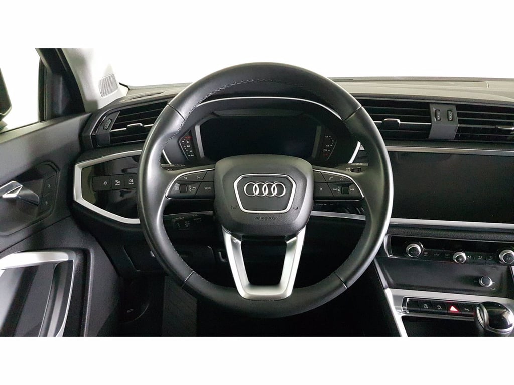 AUDI Q3 35 2.0 tdi business s-tronic