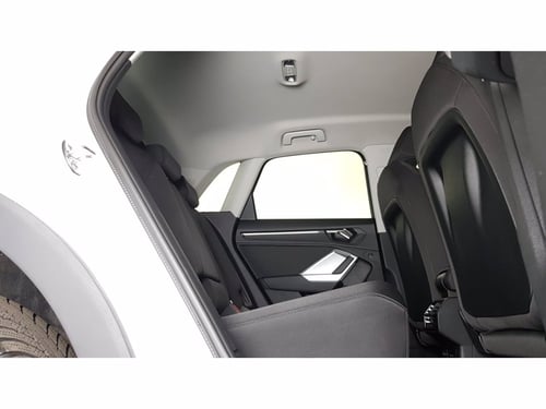 AUDI Q3 35 2.0 tdi business s-tronic