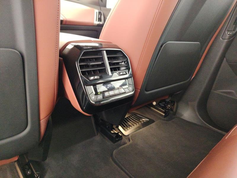 BMW Ix xdrive50