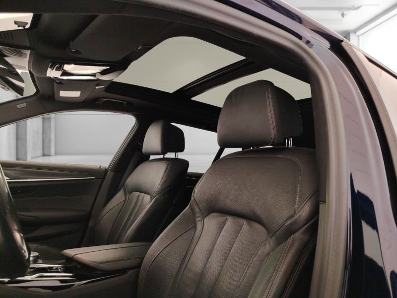 BMW 530d touring mhev 48v xdrive business auto