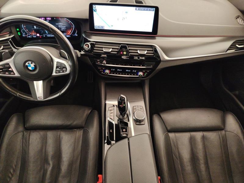 BMW 530d touring mhev 48v xdrive business auto