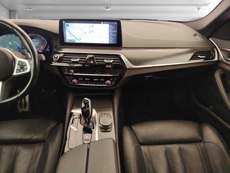 BMW 530d touring mhev 48v xdrive business auto